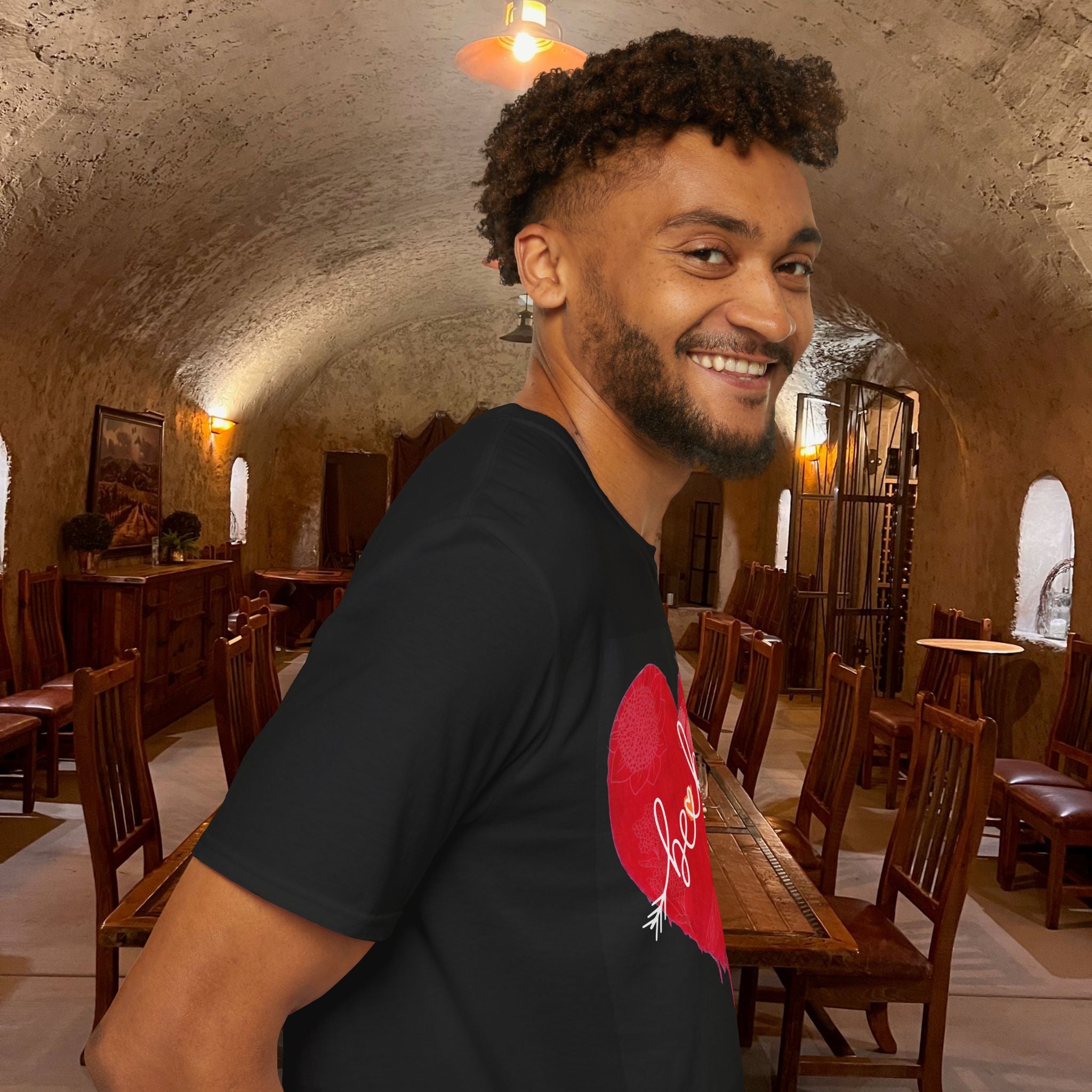 Shirt, Be Kind Red Dripping Heart