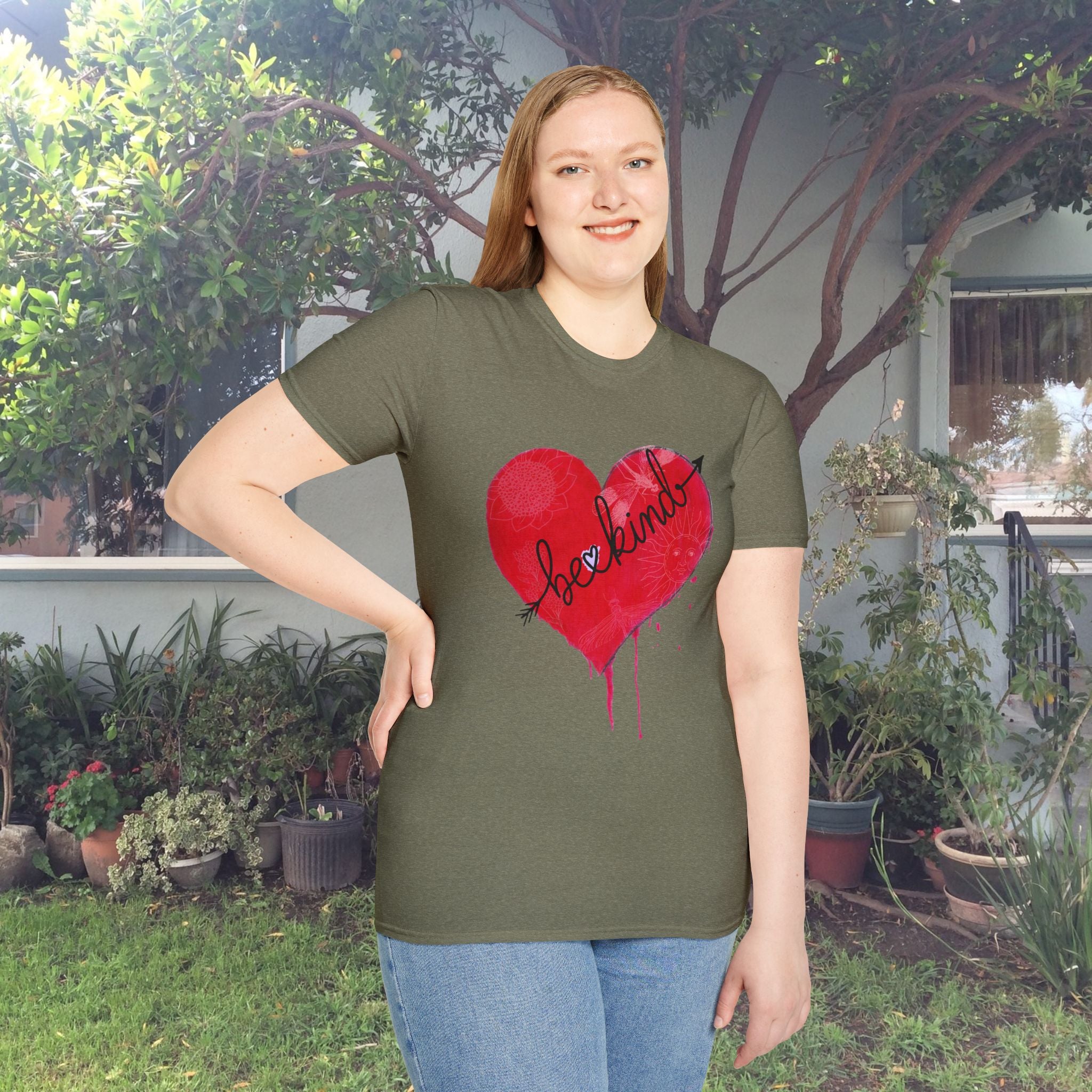 Shirt, Be Kind Red Dripping Heart