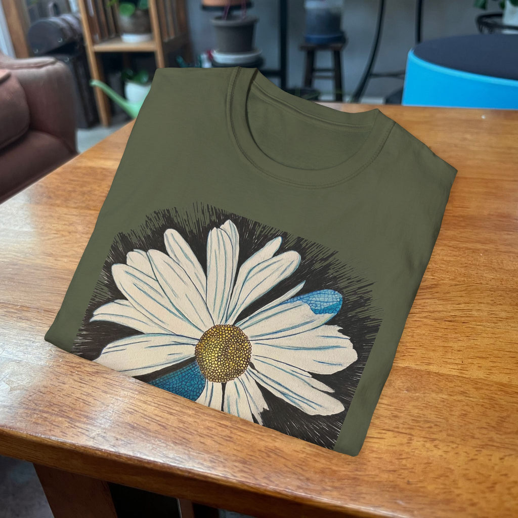 Shirt, Dreams Take Flight Daisy with Dragonfly Wings T-Shirt